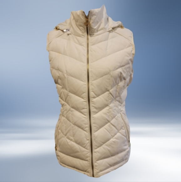 MICHAEL Michael Kors Jackets & Blazers - Michael Kors White Hooded Puffer Quilted Vest Size M